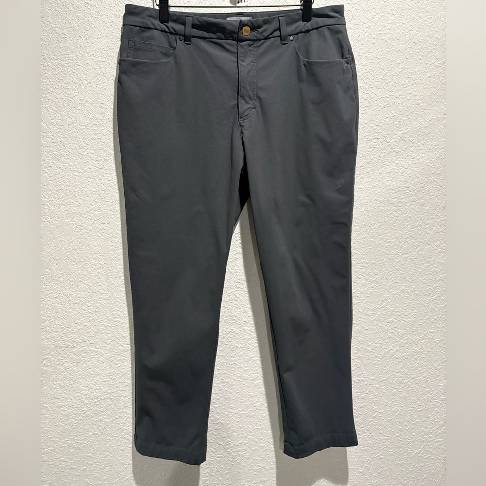 VRST 4-WAY STRETCH ATHLETIC FIT MENS PANTS SIZE 35X30-- ACTUAL 35X28‎